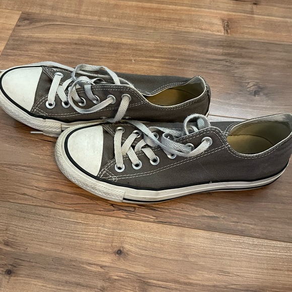 Classic Gray Converse - Picture 2 of 4